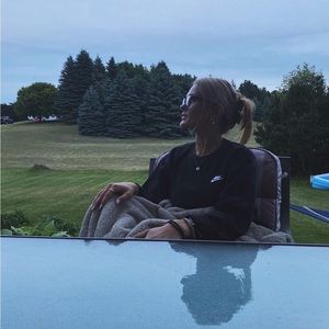 Meet your Posher, Lydia